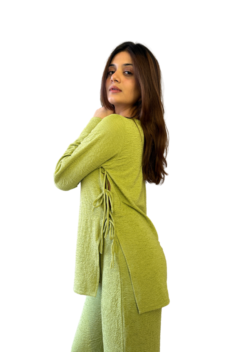 Green Side Knot Co-ord Set – Your Perfect Travel Companion