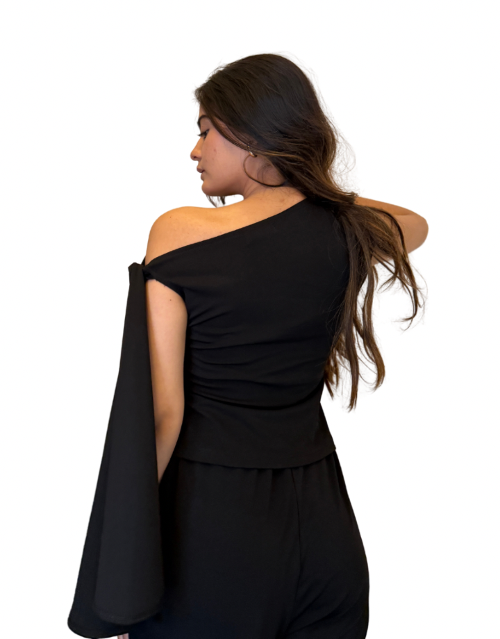 Black Side Knot Top