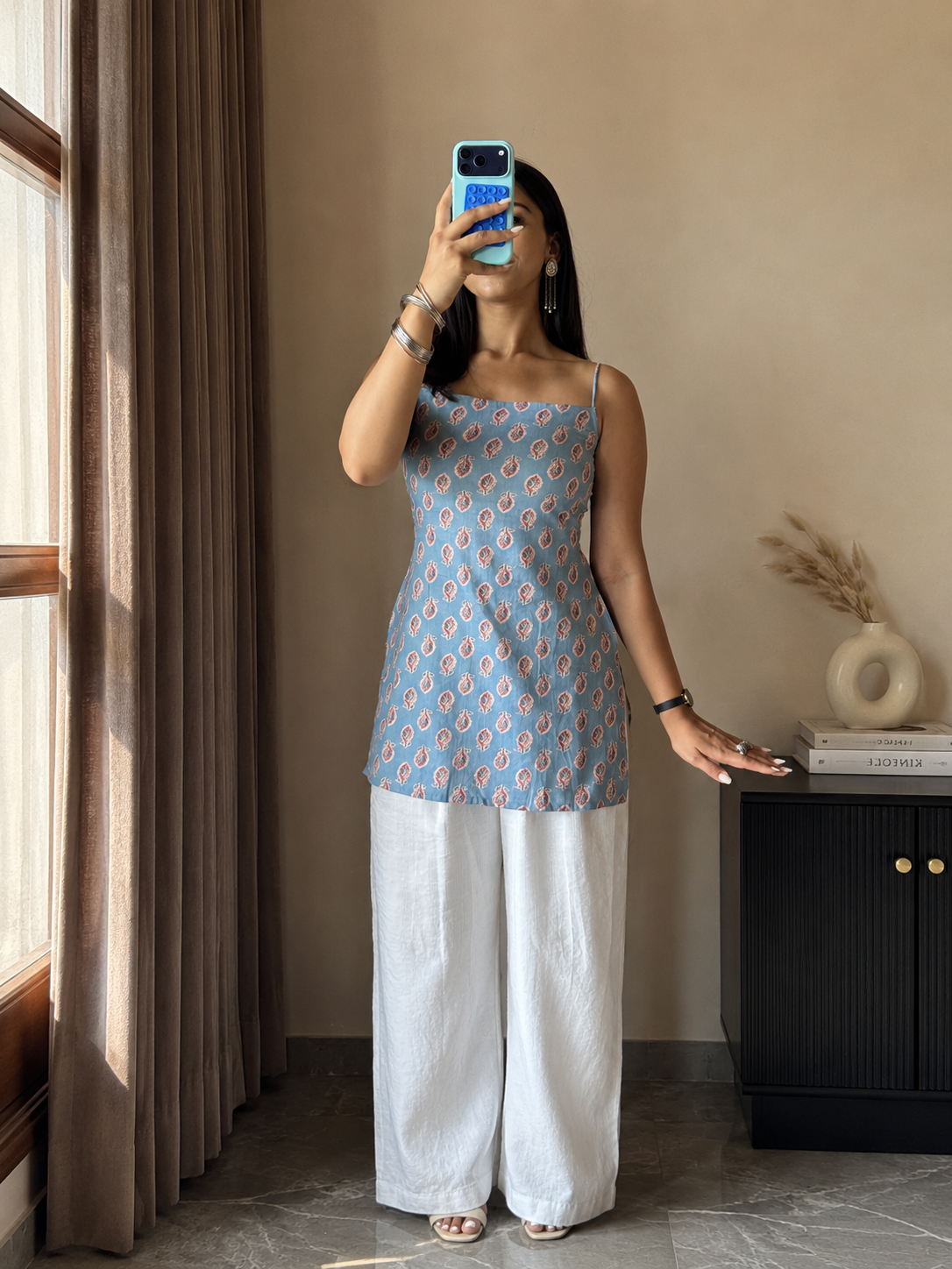 Shanaya Blue Sleeveless Kurti