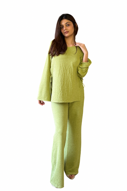 Green Side Knot Co-ord Set – Your Perfect Travel Companion