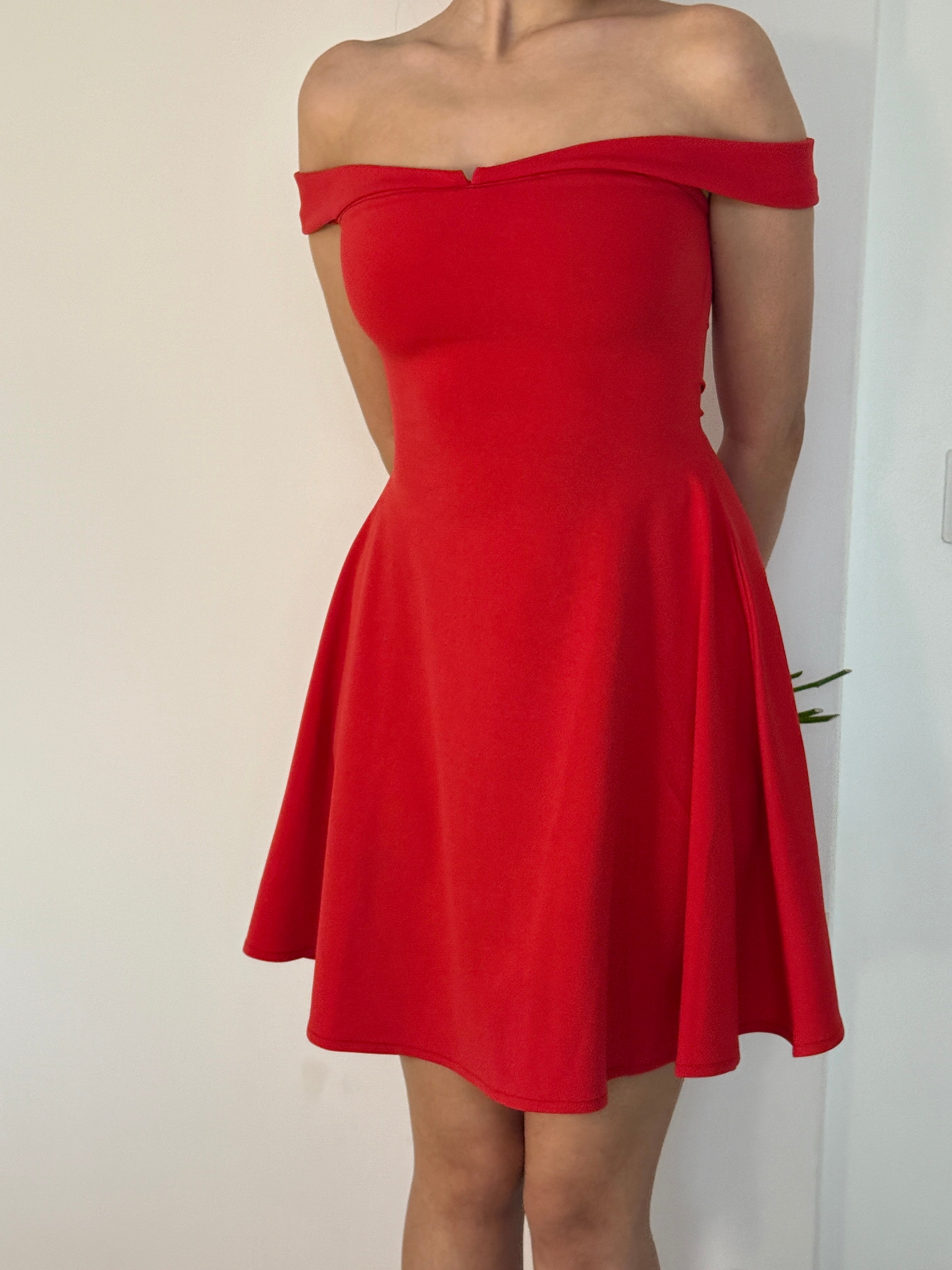 Charlotte Red