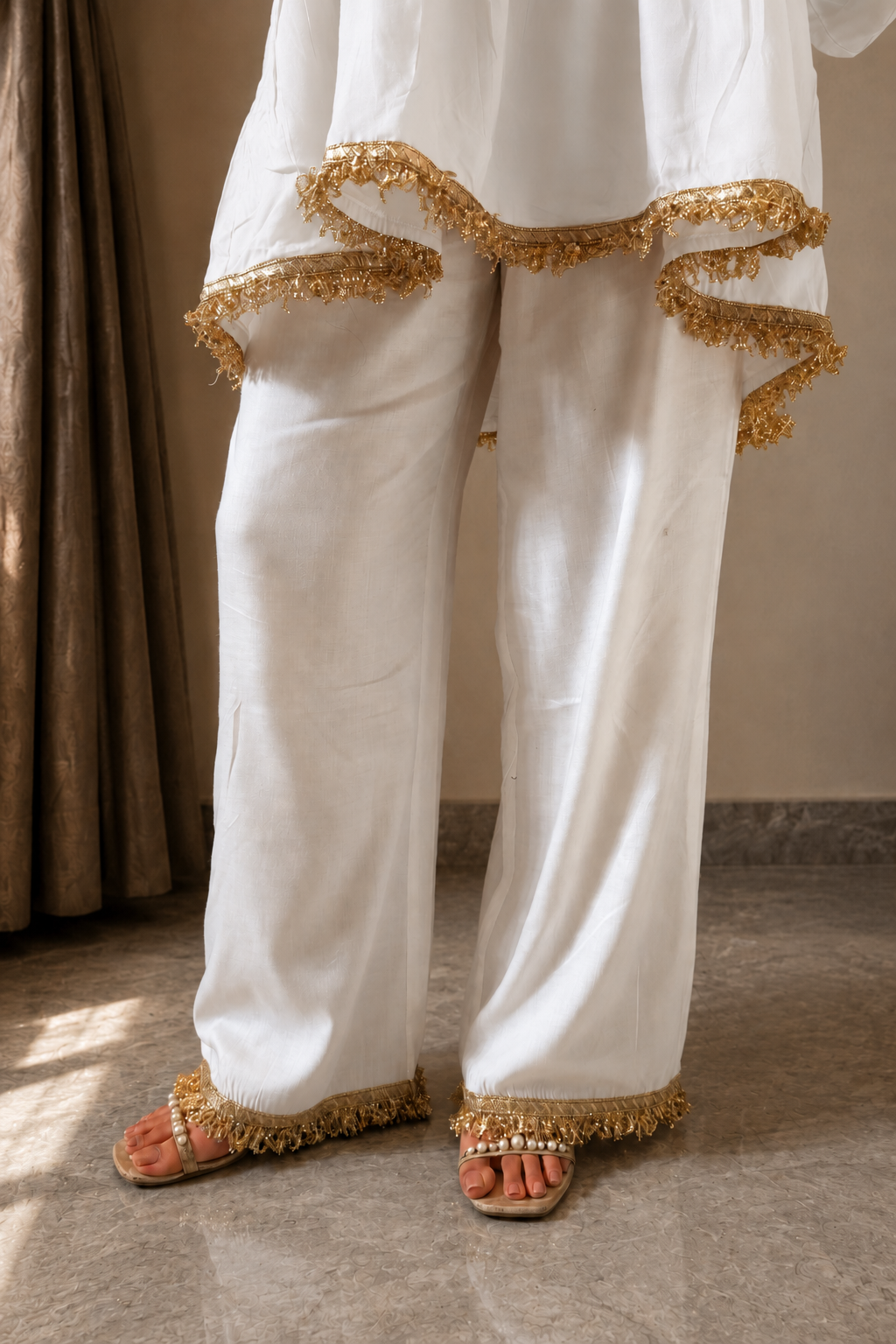 Chaandni- White Festive Set
