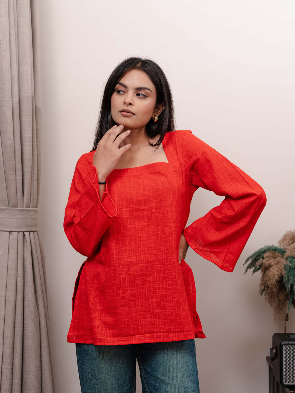 Nyra – Red Square Neck Kurti