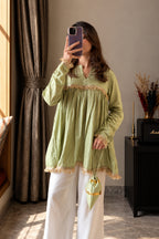 Chaandni- Pista Festive Set