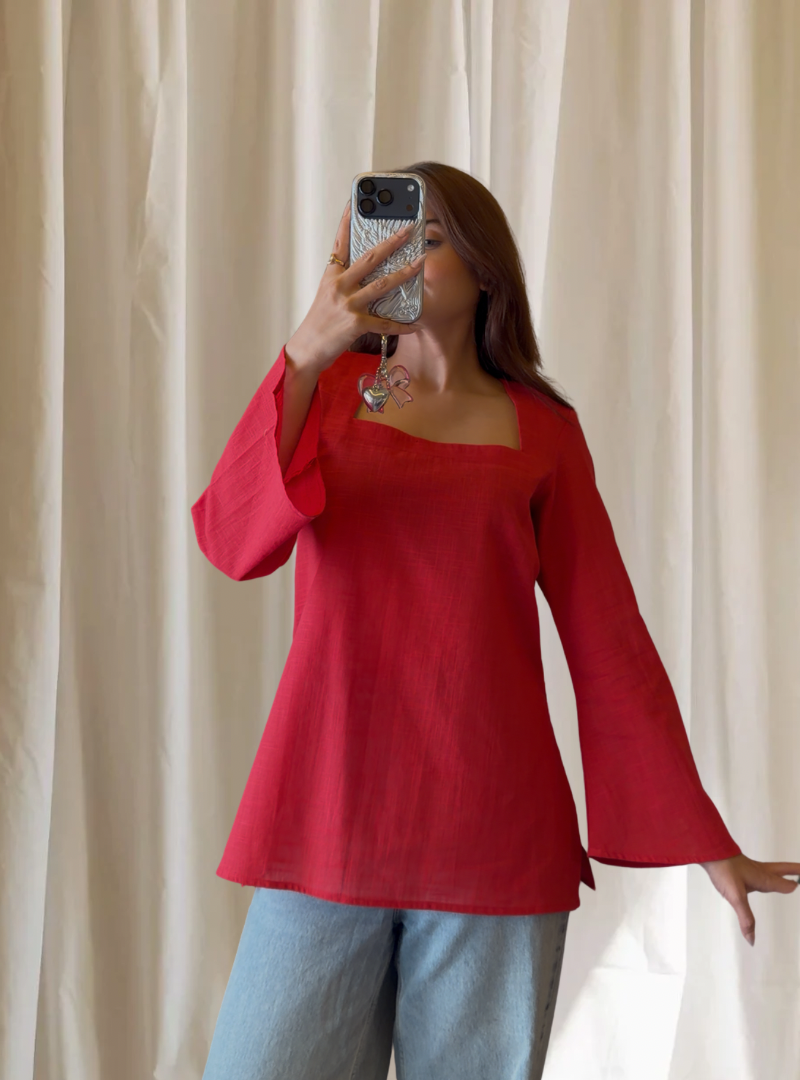 Nyra – Red Square Neck Kurti