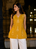 Pihu Sleeveless V-Neck Kurti