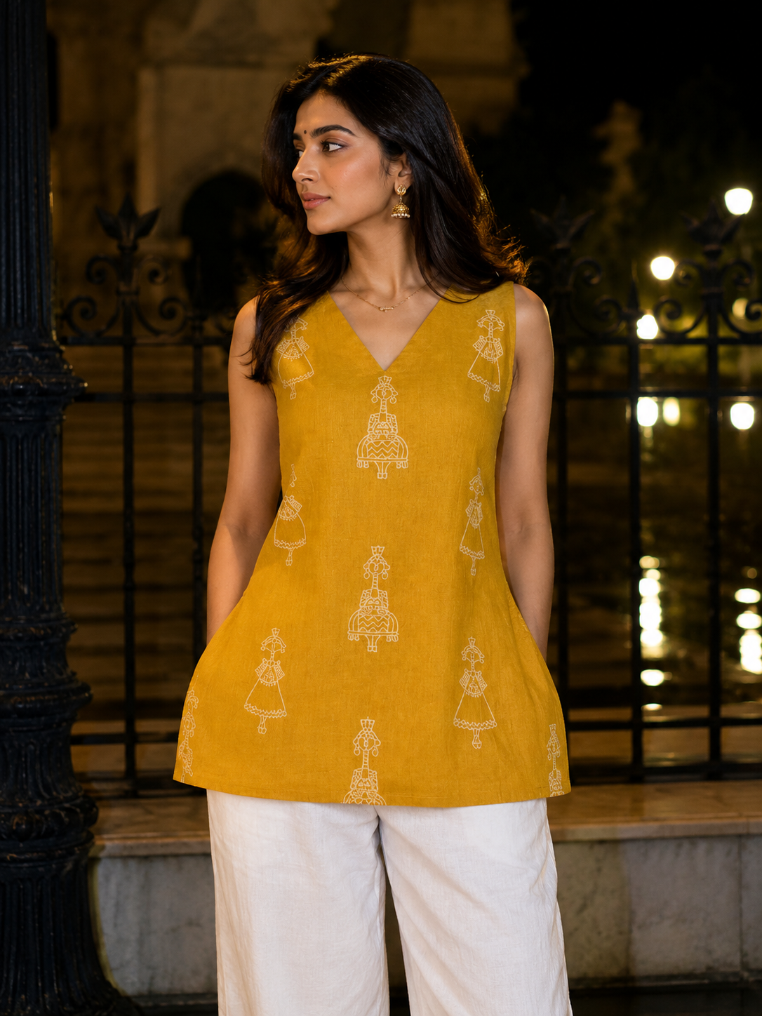 Pihu Sleeveless V-Neck Kurti